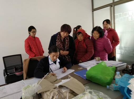 李哥莊鎮(zhèn)中心衛(wèi)生院__堅守崗位，呵護健康