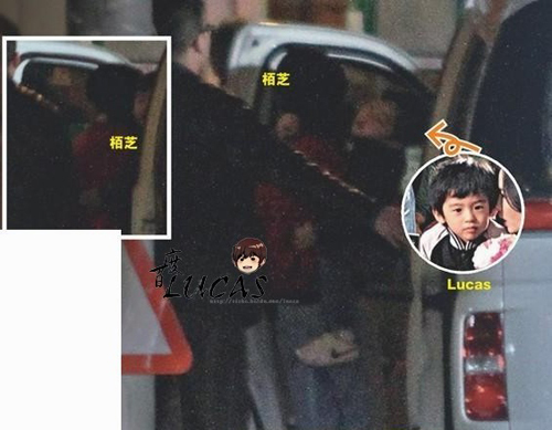 張柏芝與粉絲合影 Lucas顯得很不開(kāi)心