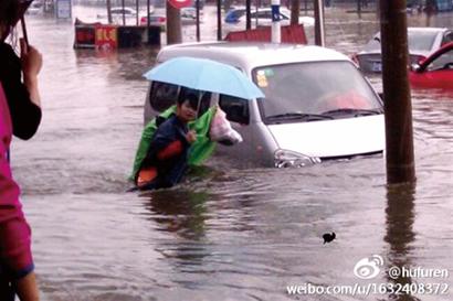 膠南遭遇200年來(lái)最強(qiáng)暴雨