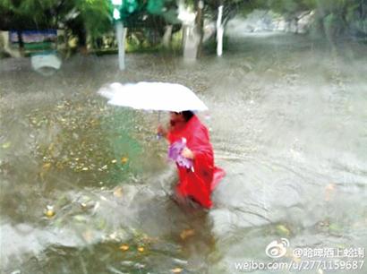 膠南遭遇200年來(lái)最強(qiáng)暴雨
