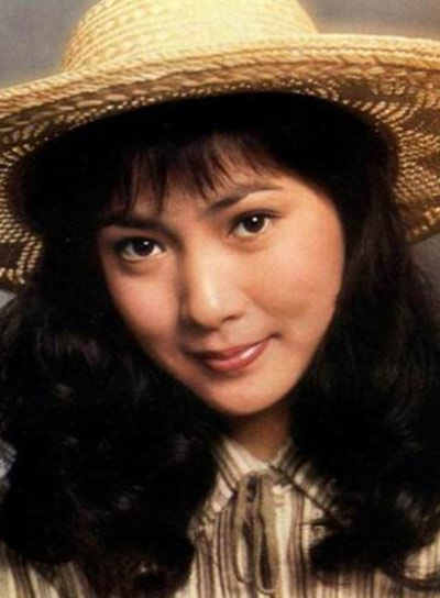 80年代?；ìF(xiàn)狀 方舒離婚宋春麗為事業(yè)失去孩子
