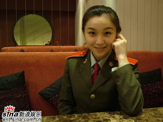 新一代軍藝?；ūP點(diǎn):殷桃姚琳娜成美女代表