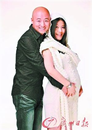 曝前零點(diǎn)樂(lè)隊(duì)主唱周曉鷗離婚