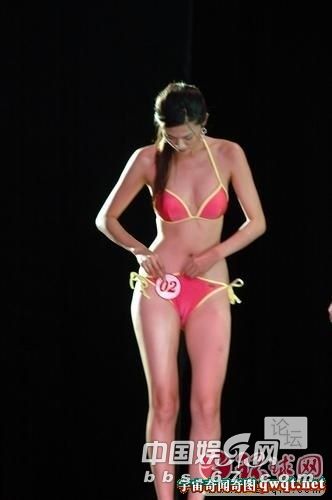 中外明星臺(tái)上銷魂一刻 太囧了