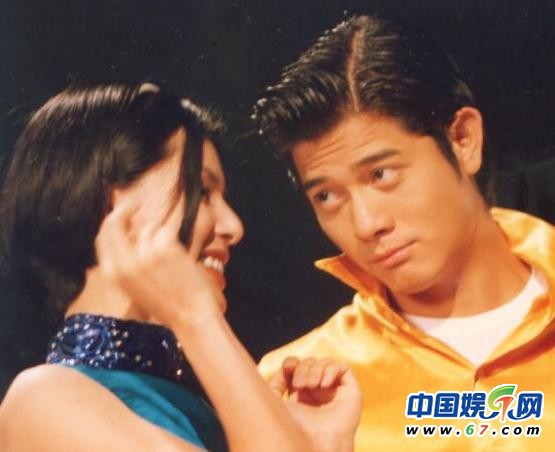 小龍女李若彤早期主演MV曝光 天王最愛(ài)