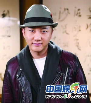 關(guān)喆坦承喜歡吉克雋逸 評價：長得不錯身材也好