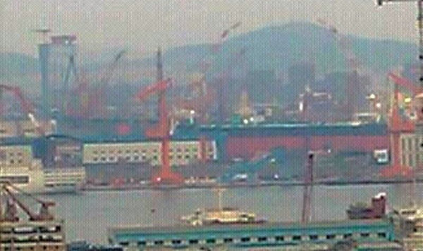 資料圖：遼寧艦入列后首次完成出海測(cè)試。
