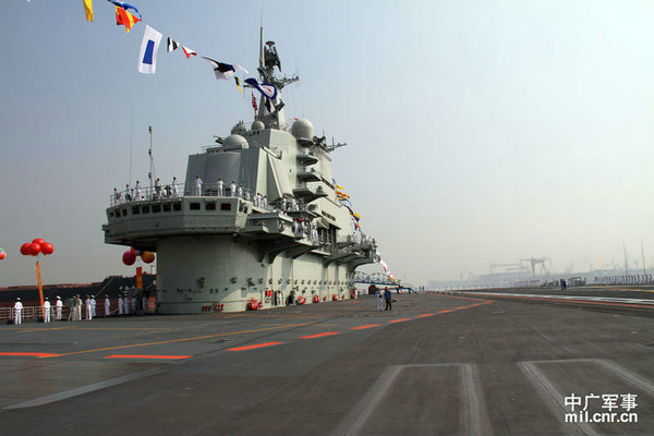 資料圖：遼寧艦入列后首次完成出海測試。