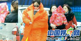 王菲女兒6歲開畫展名聲大噪 圖揭李嫣6年成長(zhǎng)史