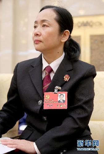 （十八大·基層代表風(fēng)采）（2）詹紅荔：“愛民為民、情鑄和諧”的好黨員、好法官