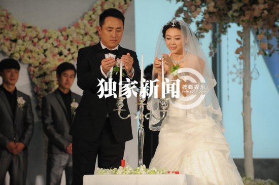 2012娛樂(lè)圈新娘大PK 誰(shuí)最美艷