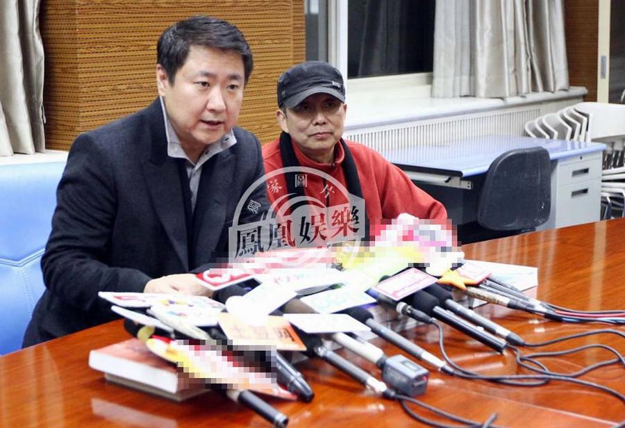 黃曉明拍戲摔傷左腿骨折 于東現(xiàn)場(chǎng)致歉