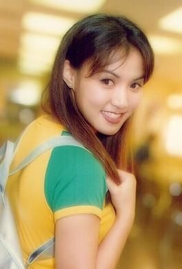 玉女黎瑞恩嫁金利來(lái)公子曾智明 嫁豪門(mén)多年仍無(wú)房無(wú)樓