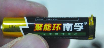 南孚聚能環(huán)炸爛汽車遙控器 前海小攤賣(mài)假貨