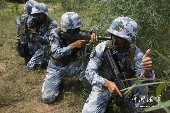 中國海軍陸戰(zhàn)隊(duì)生存訓(xùn)練直擊