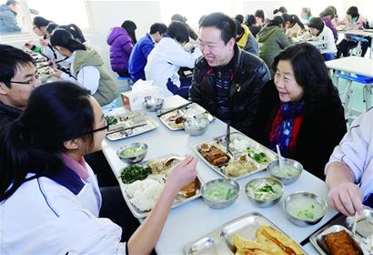 孩子們，你們午餐吃得好嗎？