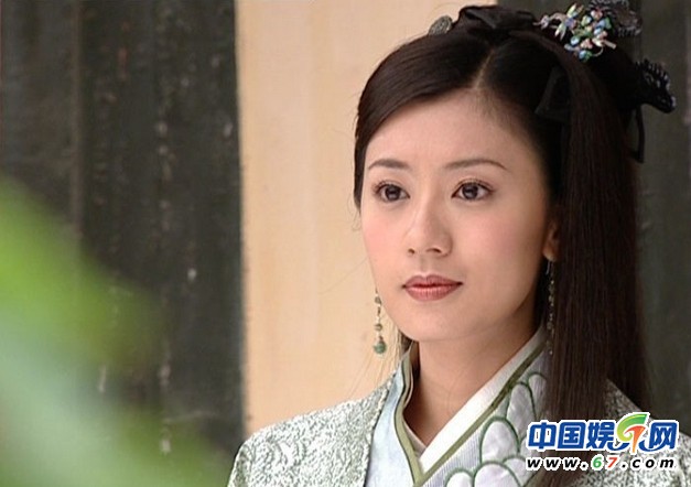 圖揭一線(xiàn)女星“青樓女子”扮相美艷比拼 清純劉詩(shī)詩(shī)完勝嫵媚蕭薔