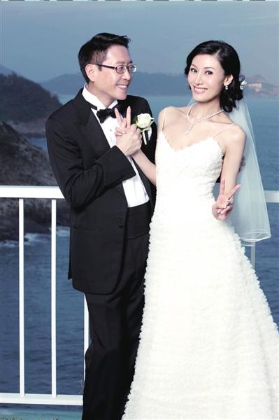 明星夫妻結(jié)婚照 哪對(duì)如今最幸福