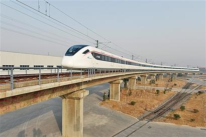 青島2012年度十大經(jīng)濟、民生事件
