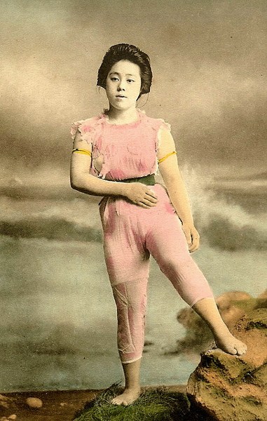 日本藝妓泳裝照