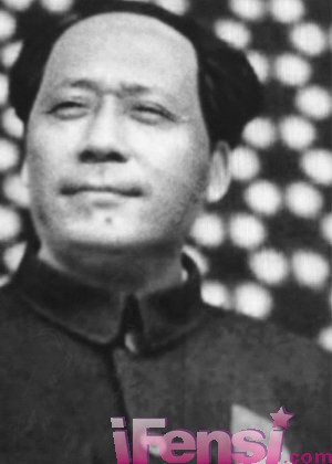 內(nèi)地五大名導(dǎo)雷人舊照曝光 陳凱歌“晾蛋”張藝謀玩半裸