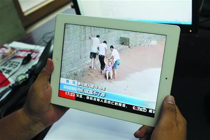 于佳、郭鵬飛、楊興魯昨在太平角一路救人礁石上再聚首 壯舉改變了他們的生活
