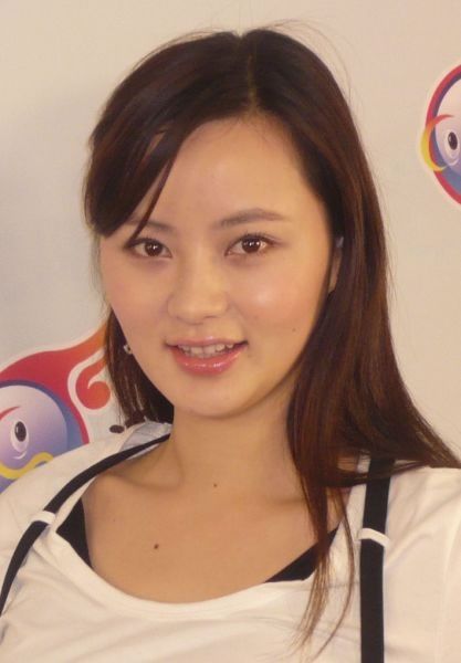 趙本山旗下的美女誰(shuí)吸金最多？