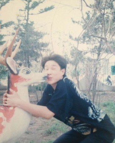 小沈陽(yáng)曬自己14年前青蔥照。