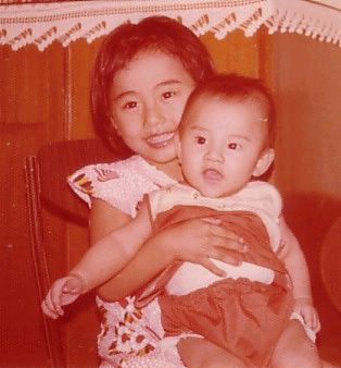 曝明星幼時(shí)舊照個(gè)個(gè)是小可愛