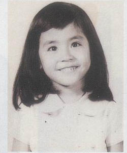 曝明星幼時(shí)舊照個(gè)個(gè)是小可愛(ài)