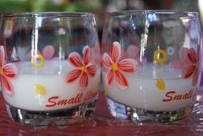 '爽歪歪'水乳分離存異味 廠家堅稱是冷凍所致