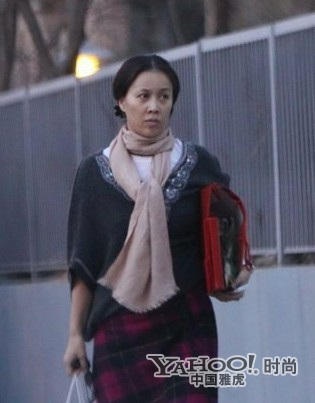 女神級明星真實(shí)素顏 臉殘面部僵