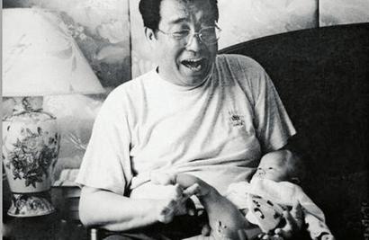 李雙江老來得子。