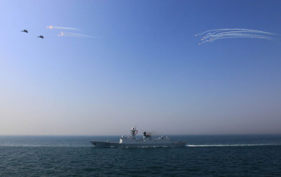 2012年4月，中俄“海上聯(lián)合-2012”軍事演習(xí)在黃海海域舉行。