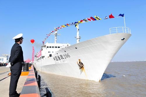 資料圖：中國目前最大漁政船中國漁政206船開赴釣魚島維權(quán)。