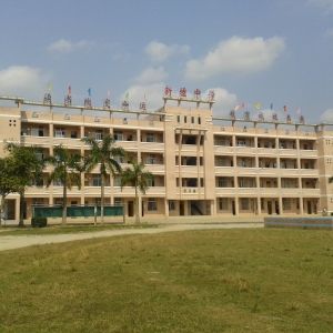 廣東陽江市有關(guān)部門回應(yīng)稱是到云南和華東地區(qū)考察交流，出發(fā)前尚未接到中央新八項(xiàng)規(guī)定的文件