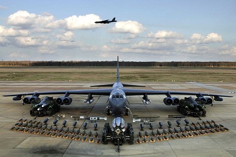 資料圖：B-52可以搭載大量武器，是美軍至今仍不愿將其淘汰的主因。