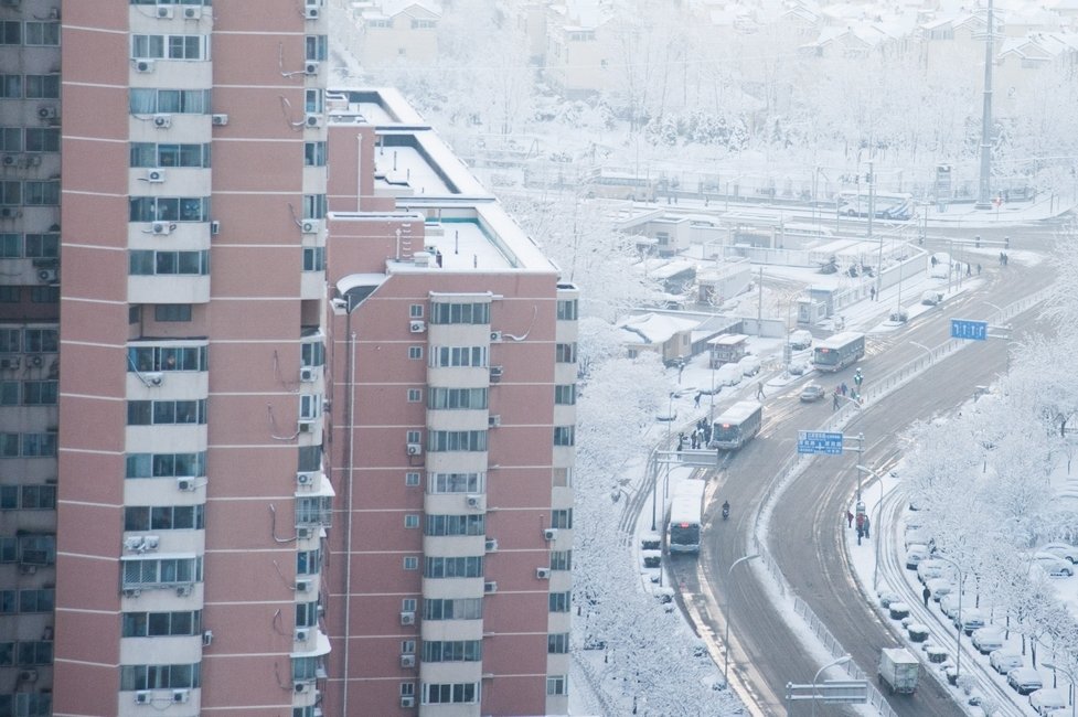 2013年3月20日早晨，降雪后的北京，全城銀裝素裹