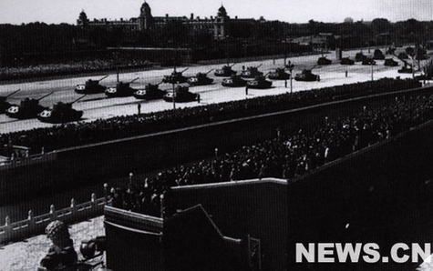 1953年國慶閱兵 人民軍隊正規(guī)化建設成果