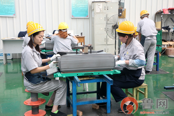 山東華馳變壓器公司：享省著名商標美譽的名牌產品